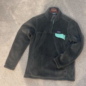 Patagonia pull over